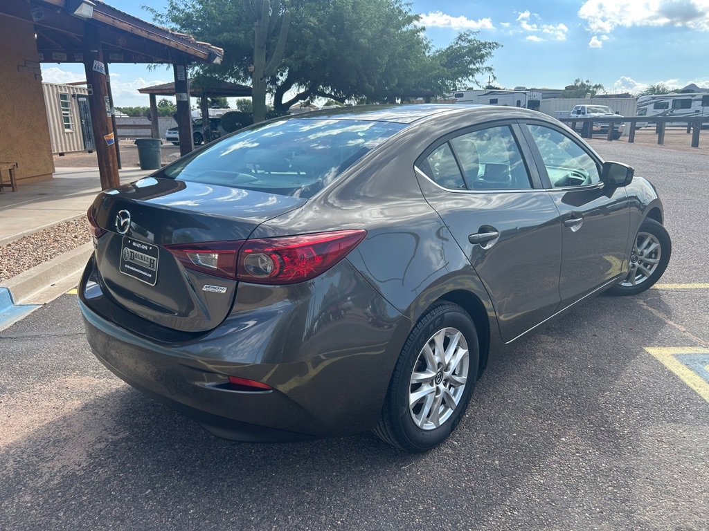 Used 2016 MAZDA MAZDA3 i Sport w/ Preferred Equipment Package image 5