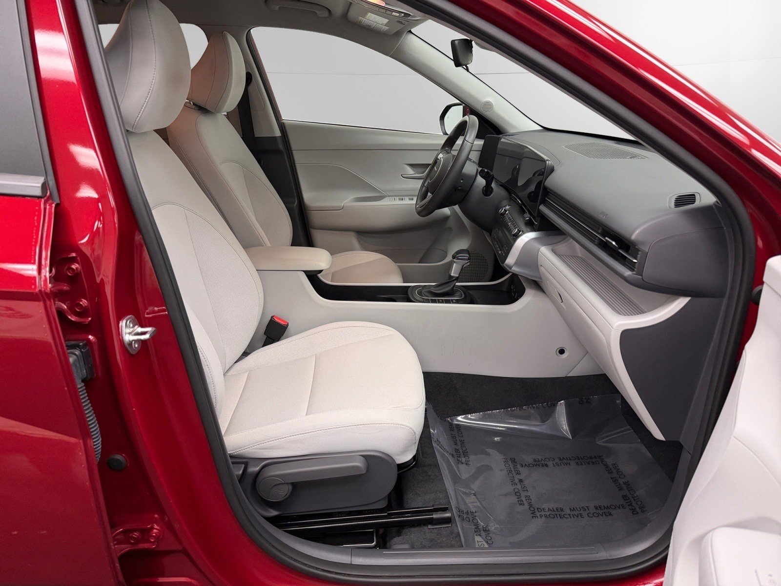 Certified 2025 Hyundai Kona SEL image 15