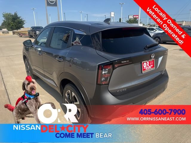 New 2025 Nissan Kicks SV w/ SV Premium Package AWD/4WD video 3