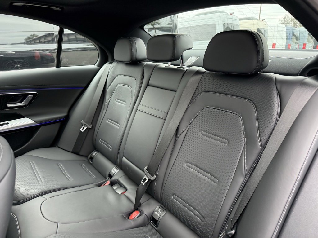 New 2026 Mercedes-Benz E 53 AMG e 4MATIC Sedan image 14