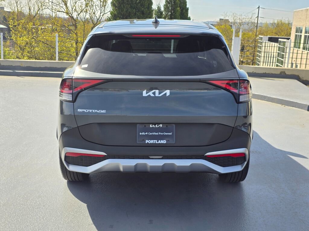 Used 2025 Kia Sportage EX FWD image 6