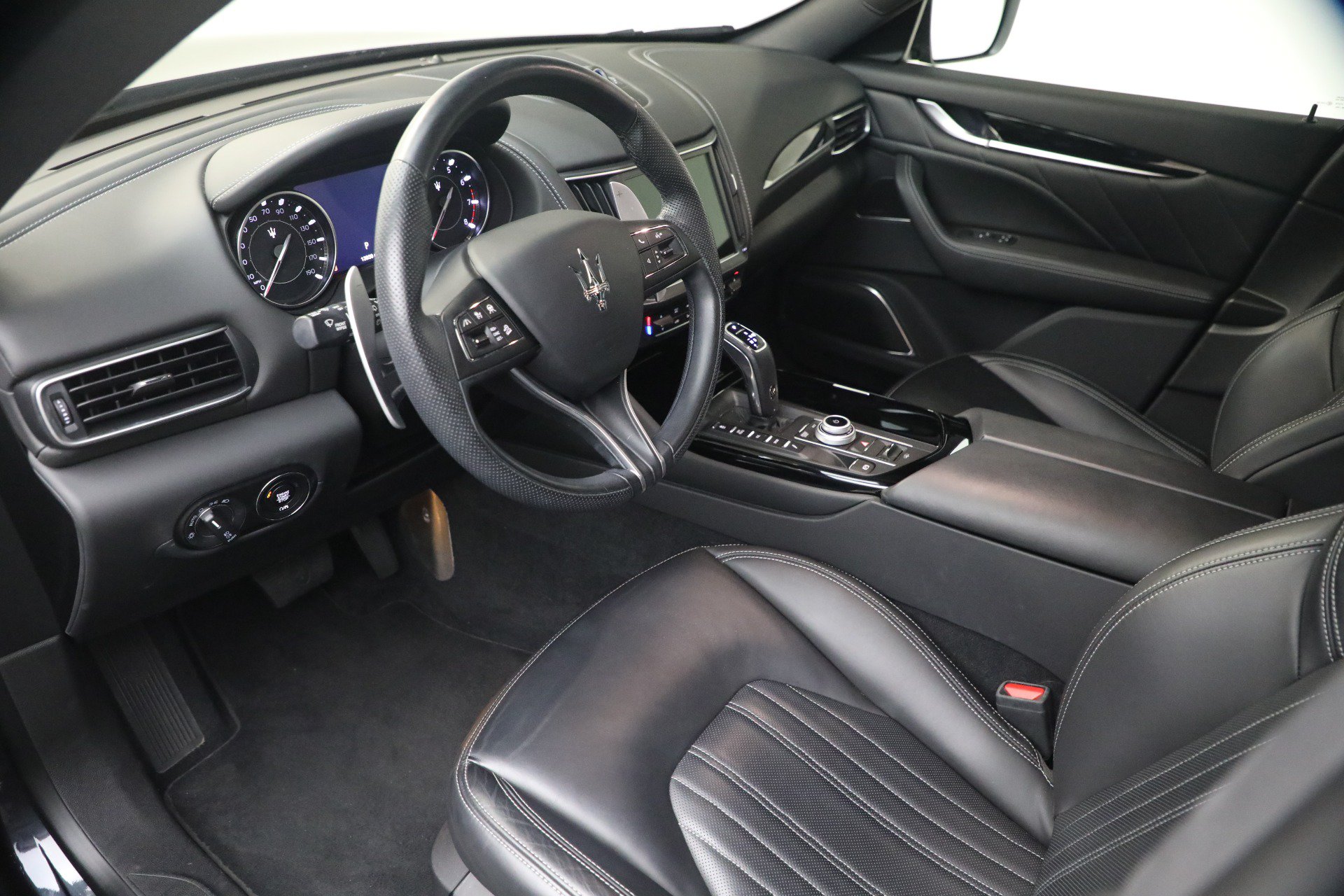 Certified 2023 Maserati Levante GT AWD/4WD image 26