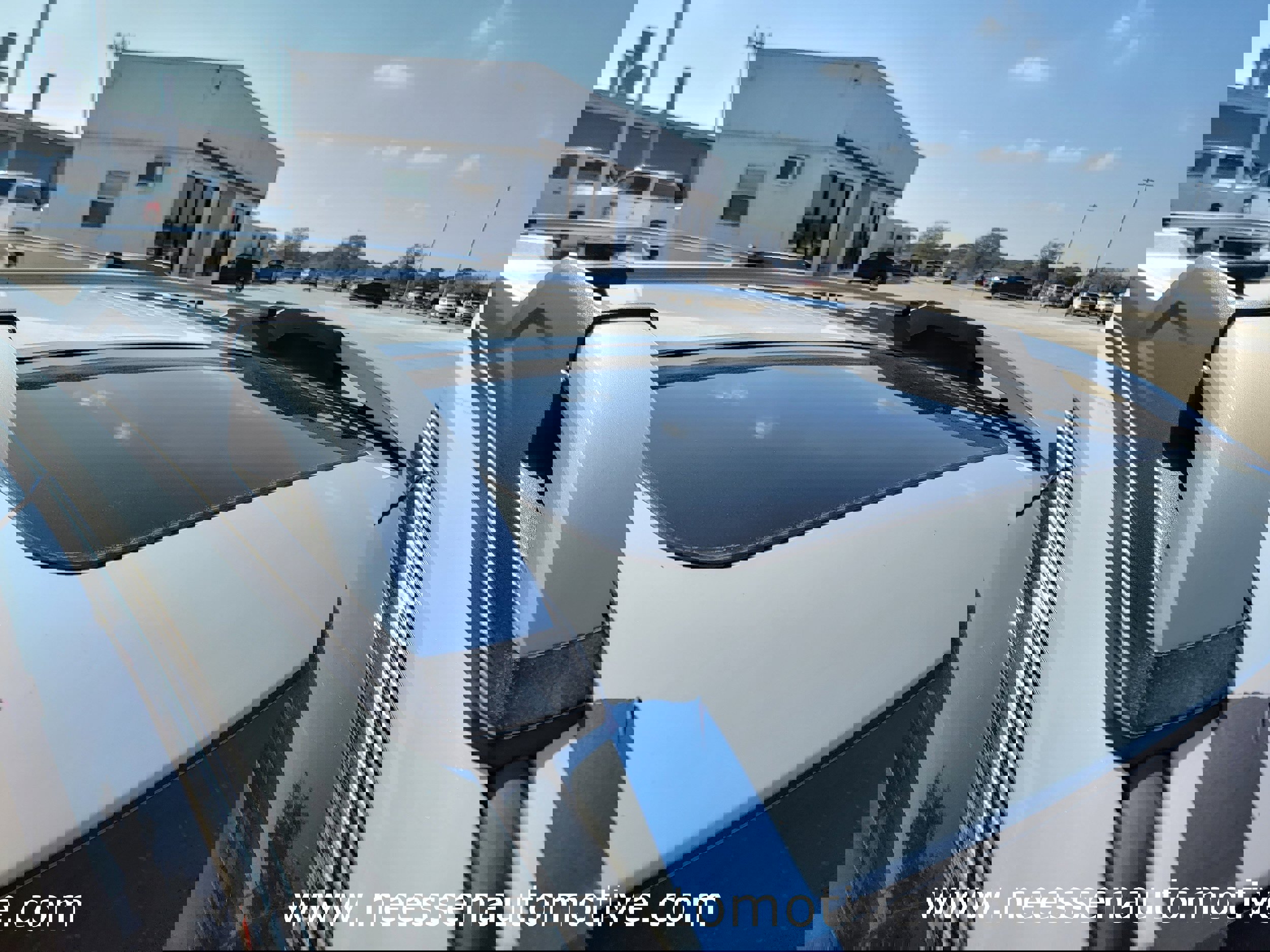 Used 2021 Subaru Outback Touring w/ Popular Package #2 image 8