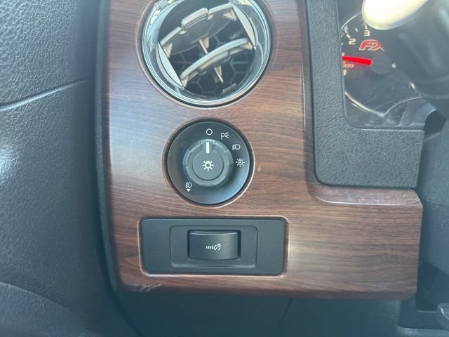 Used 2014 Ford F150 FX4 w/ Equipment Group 402A Luxury AWD/4WD image 25