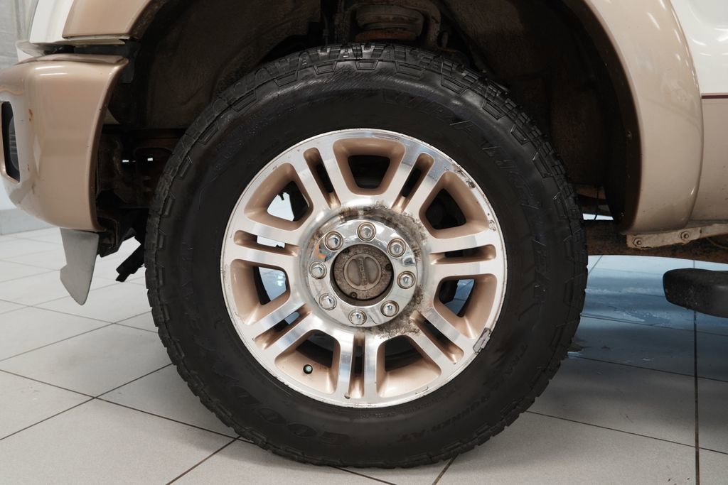 Used 2011 Ford F250 King Ranch w/ King Ranch w/Chrome Pkg image 15