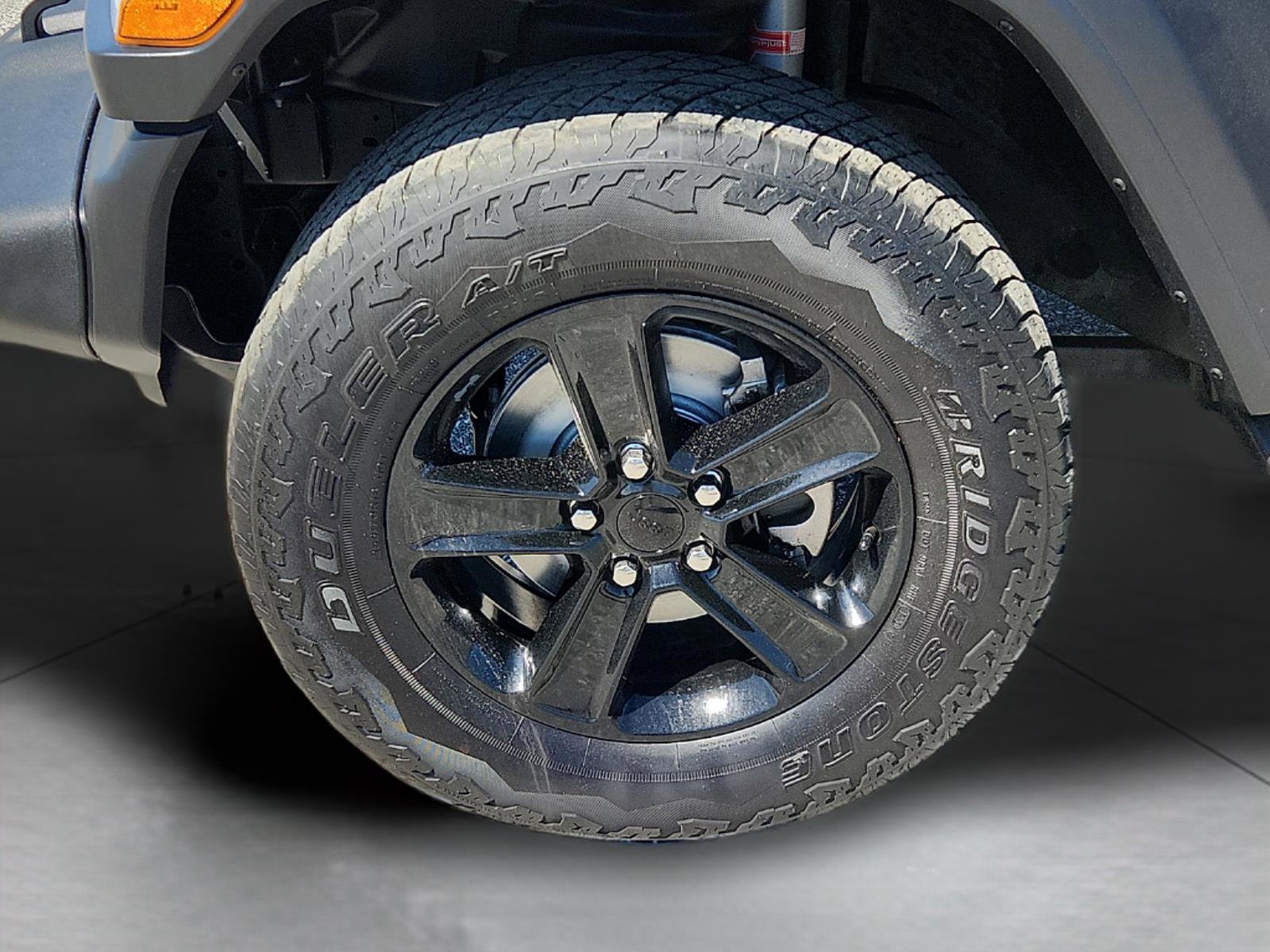 Used 2021 Jeep Wrangler Unlimited Sport image 30