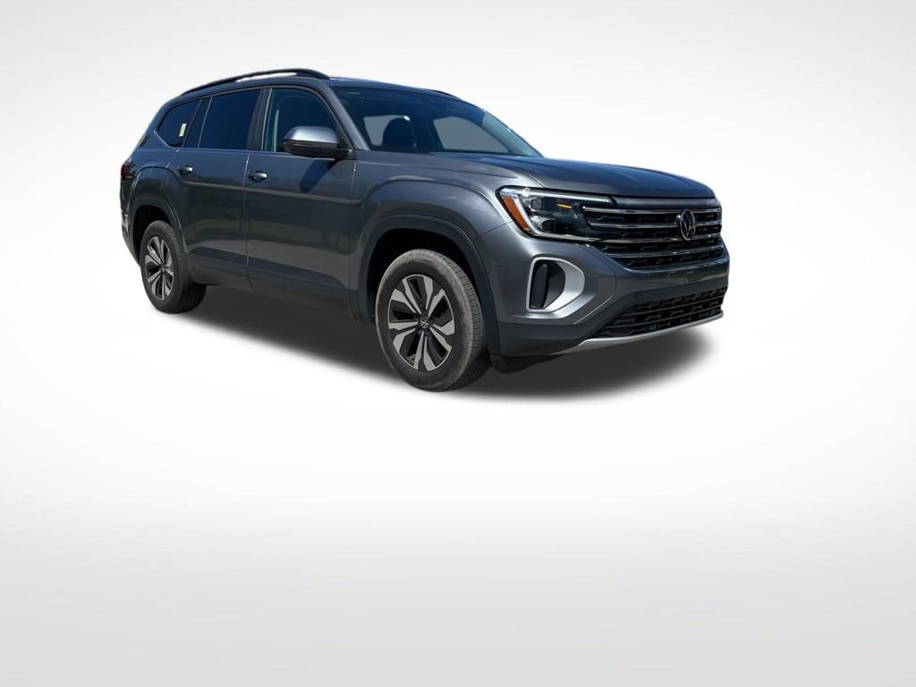Used 2024 Volkswagen Atlas SE FWD image 2