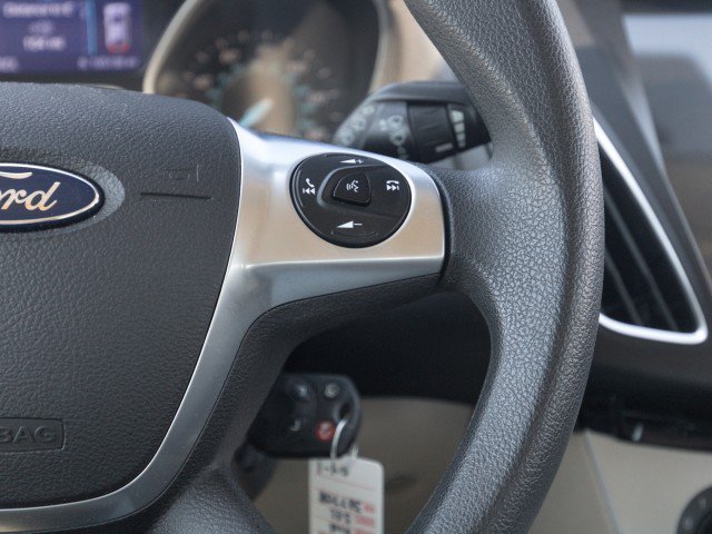 Used 2014 Ford Focus SE FWD image 19