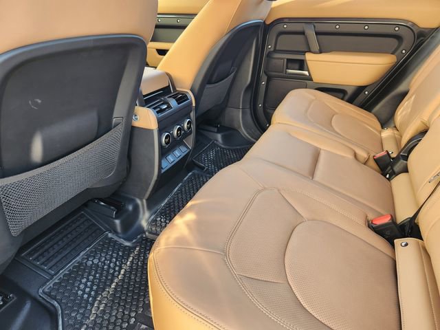 New 2026 Land Rover Defender 130 X-Dynamic SE image 20