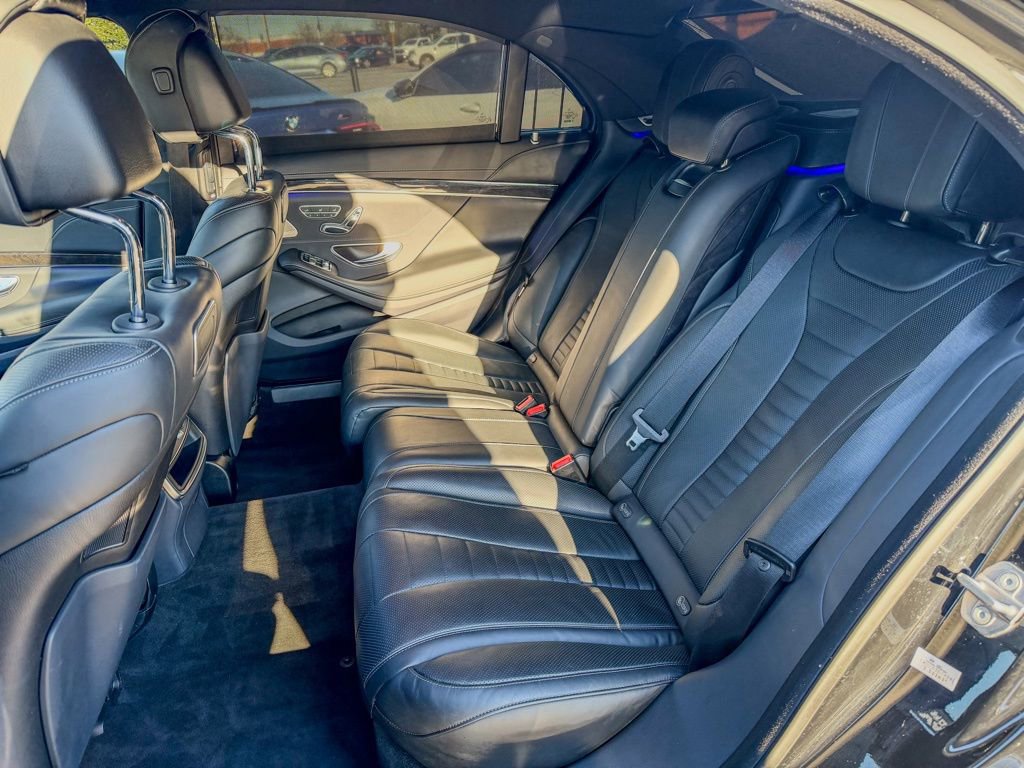 Used 2019 Mercedes-Benz S 560 Sedan image 10
