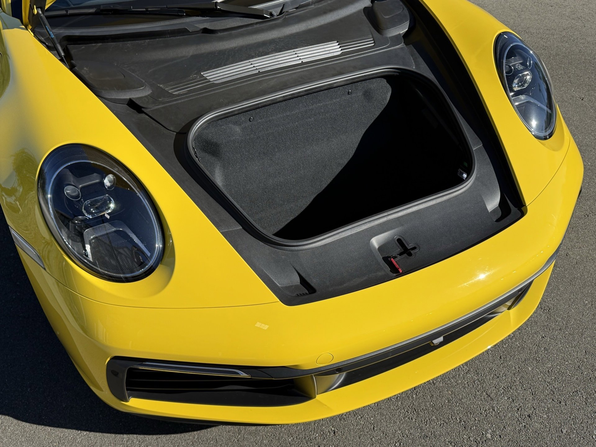 Certified 2021 Porsche 911 Carrera image 33