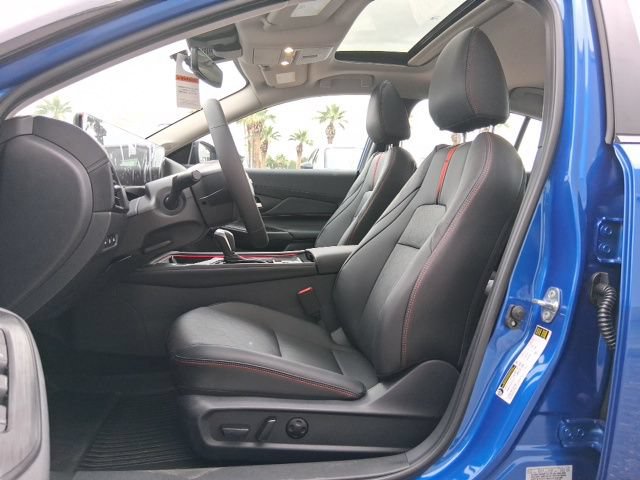New 2026 Nissan Sentra SR w/ SR Premium Package FWD image 9