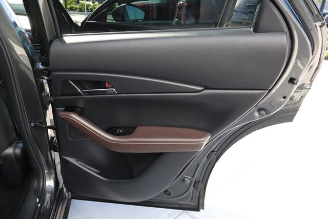 Used 2022 MAZDA CX-30 AWD 2.5 S w/ Premium Package image 28