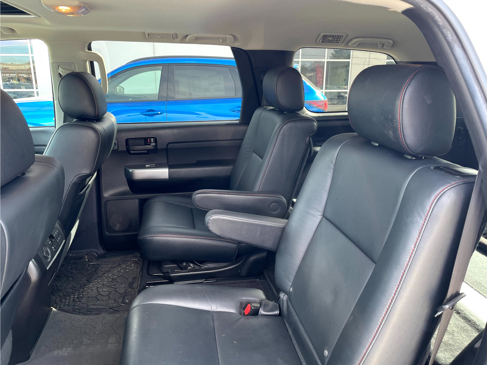 Used 2021 Toyota Sequoia TRD Pro AWD/4WD image 9
