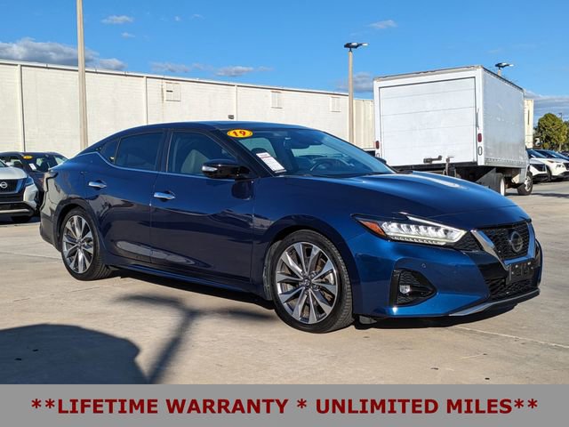 Used 2019 Nissan Maxima Platinum w/ Illumination Package image 2