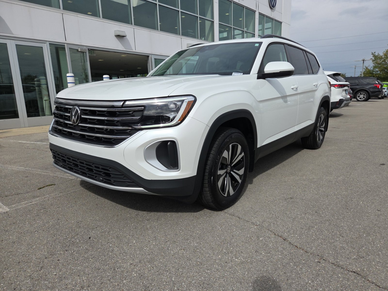 Certified 2026 Volkswagen Atlas SE AWD/4WD image 11