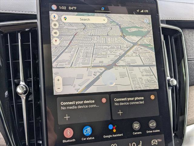 Certified 2025 Volvo XC90 T8 Plus w/ Protection Package Premier image 13