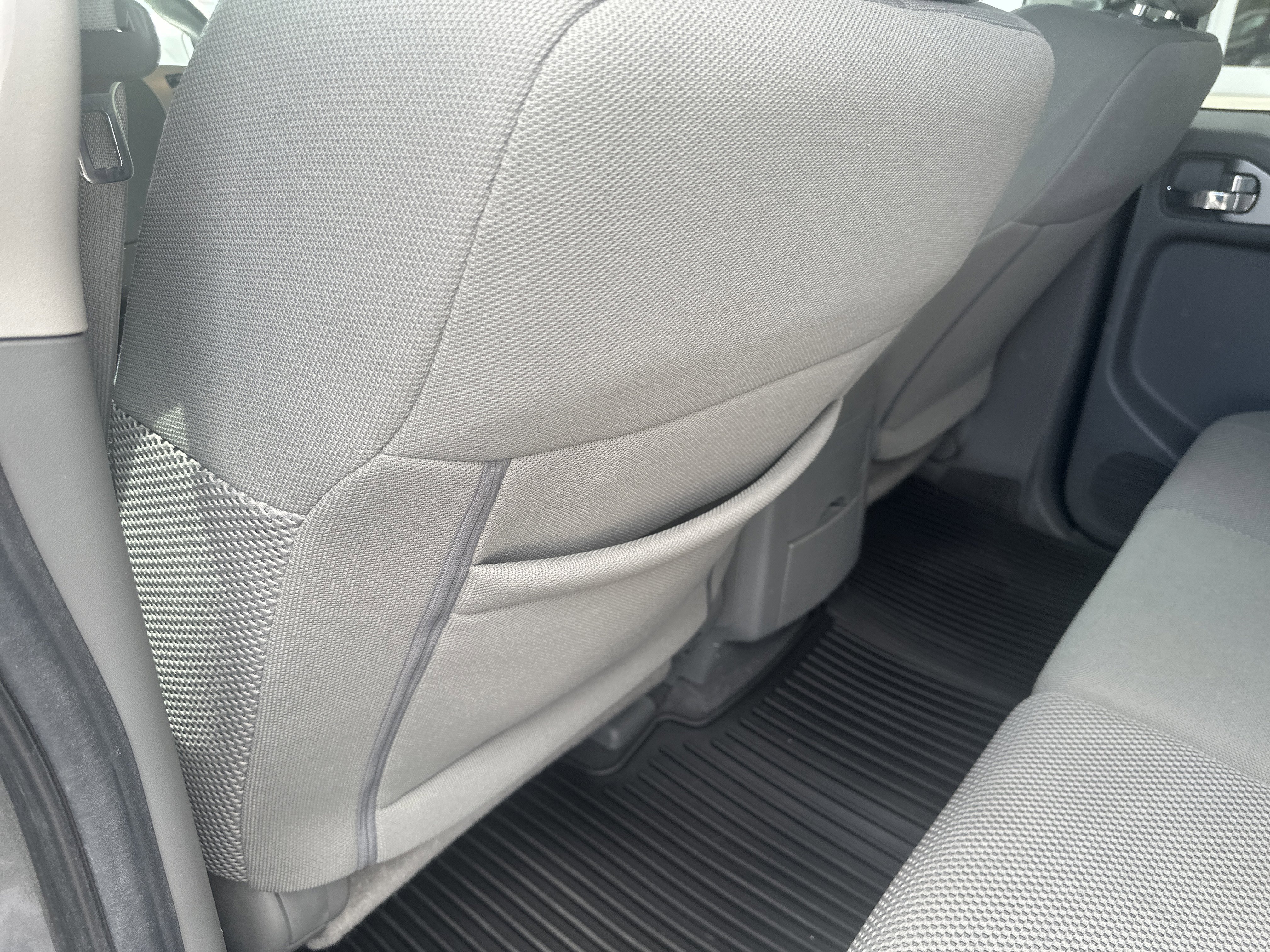 Used 2021 Nissan Frontier SV w/ Midnight Edition Floor Mats AWD/4WD image 20