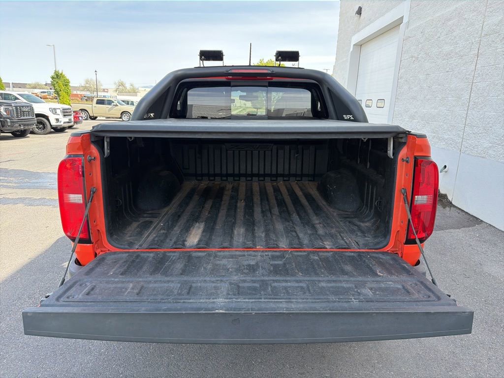 Used 2019 Chevrolet Colorado ZR2 w/ ZR2 Dusk Special Edition image 28