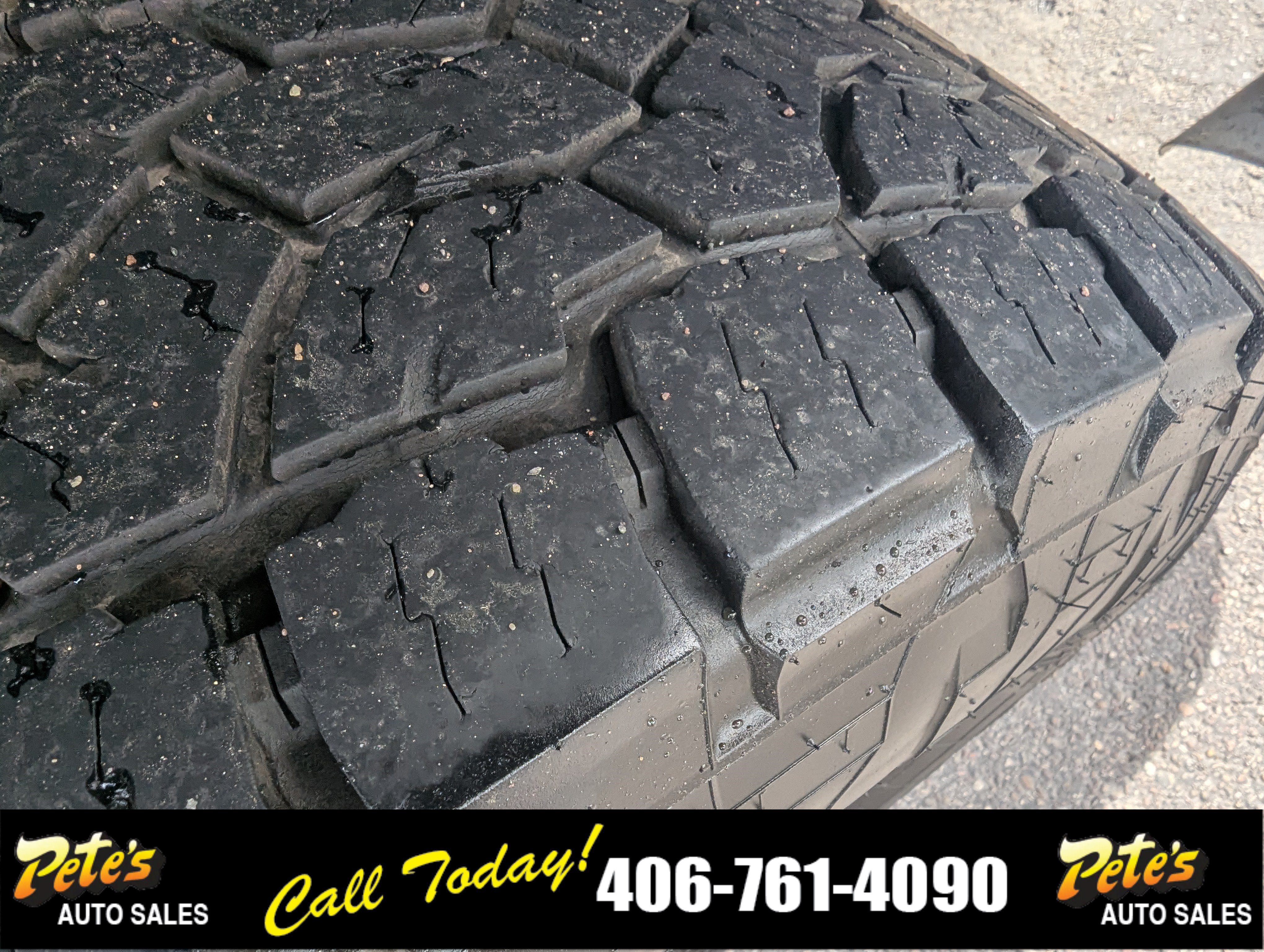 Used 2015 Ford F250 XL w/ Power Equipment Group AWD/4WD image 9