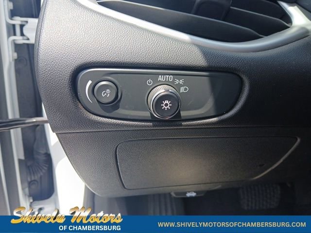 Used 2024 Chevrolet Malibu LT FWD image 25