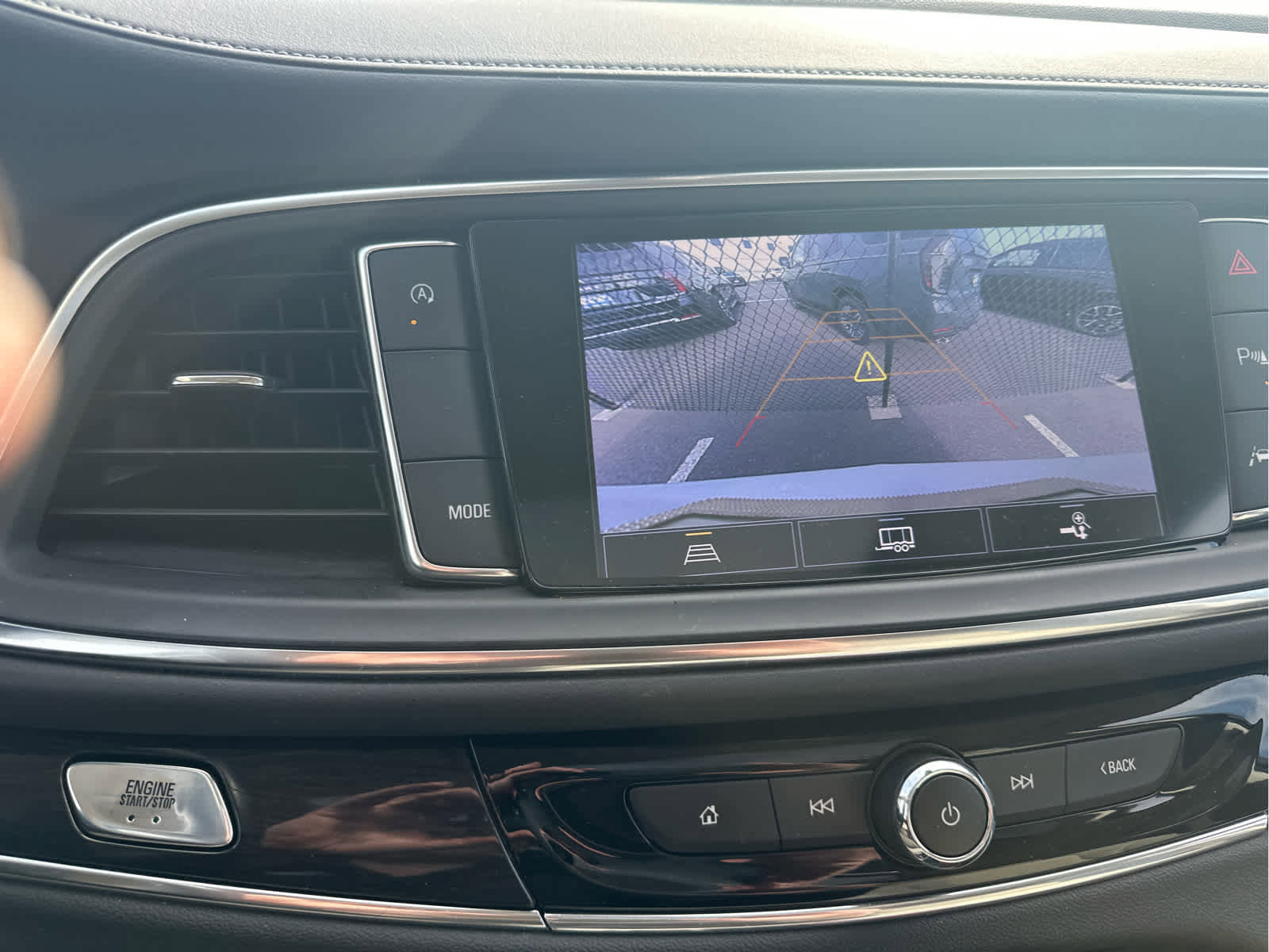 Used 2024 Buick Enclave Essence w/ Experience Buick Package image 10