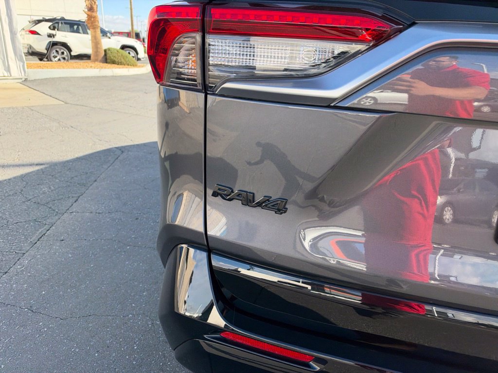 Certified 2025 Toyota RAV4 XSE AWD/4WD image 8