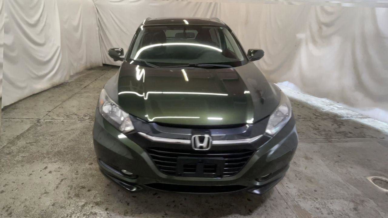 Used 2018 Honda HR-V EX-L image 3