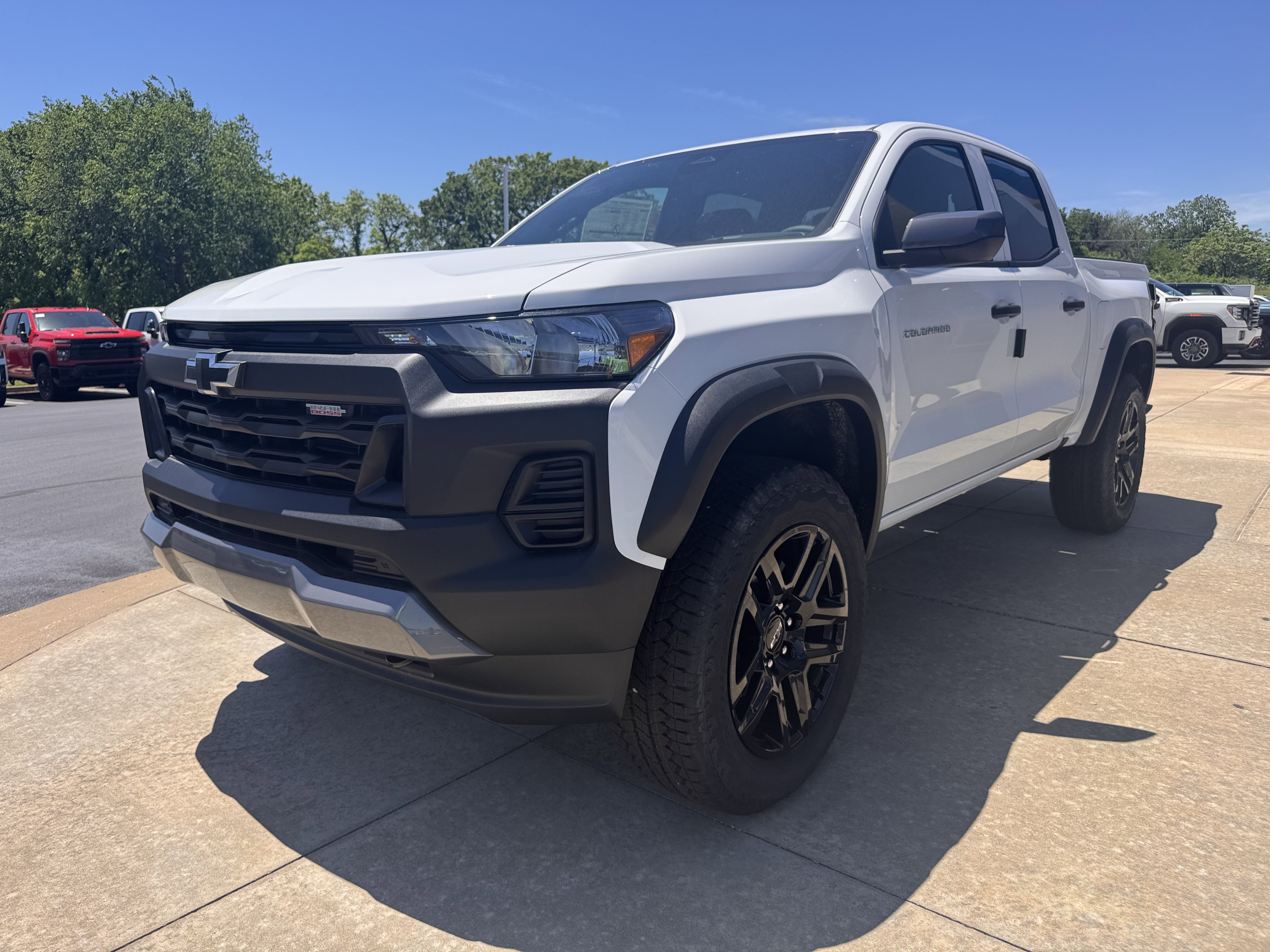 New 2025 Chevrolet Colorado Trail Boss image 2