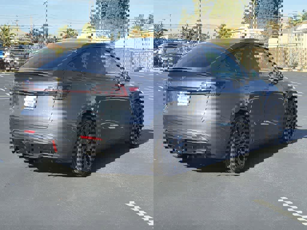 Used 2023 Tesla Model Y Performance image 6