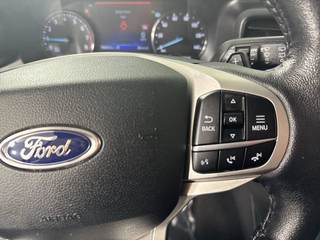 Used 2020 Ford Explorer XLT w/ Comfort Package AWD/4WD image 13