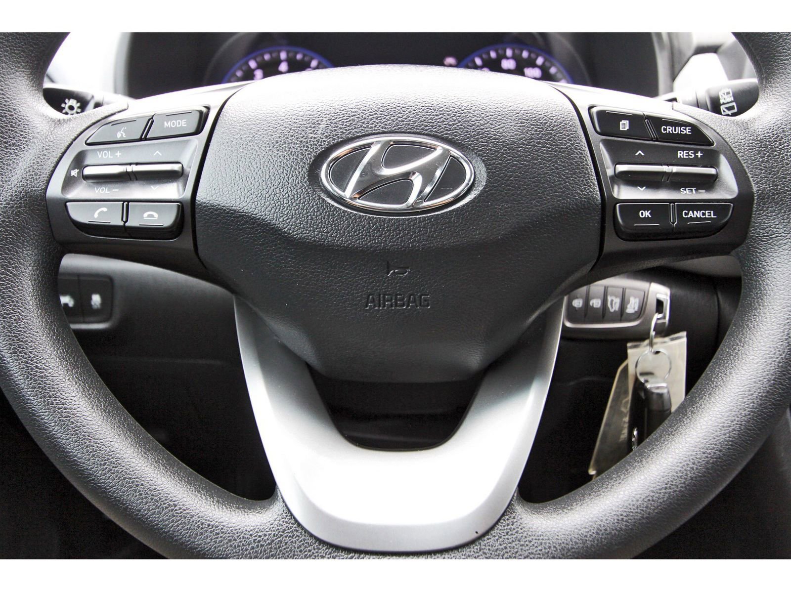 Used 2021 Hyundai Kona SE w/ Cargo Package FWD image 17