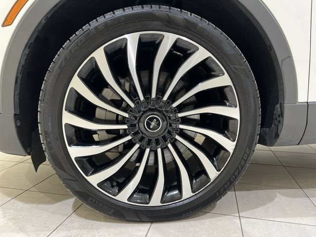 Used 2022 Lincoln Nautilus Black Label AWD/4WD image 29