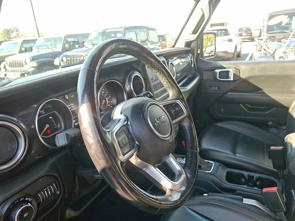 Used 2021 Jeep Wrangler Unlimited Sahara image 25