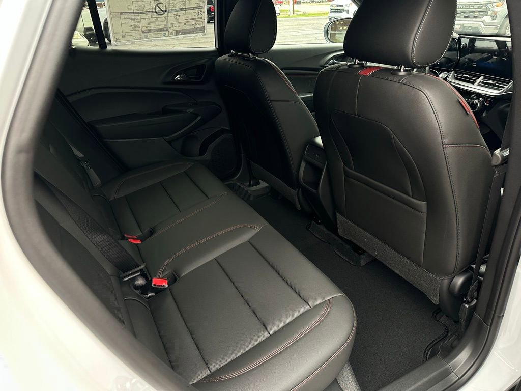 New 2026 Chevrolet Trax RS image 18