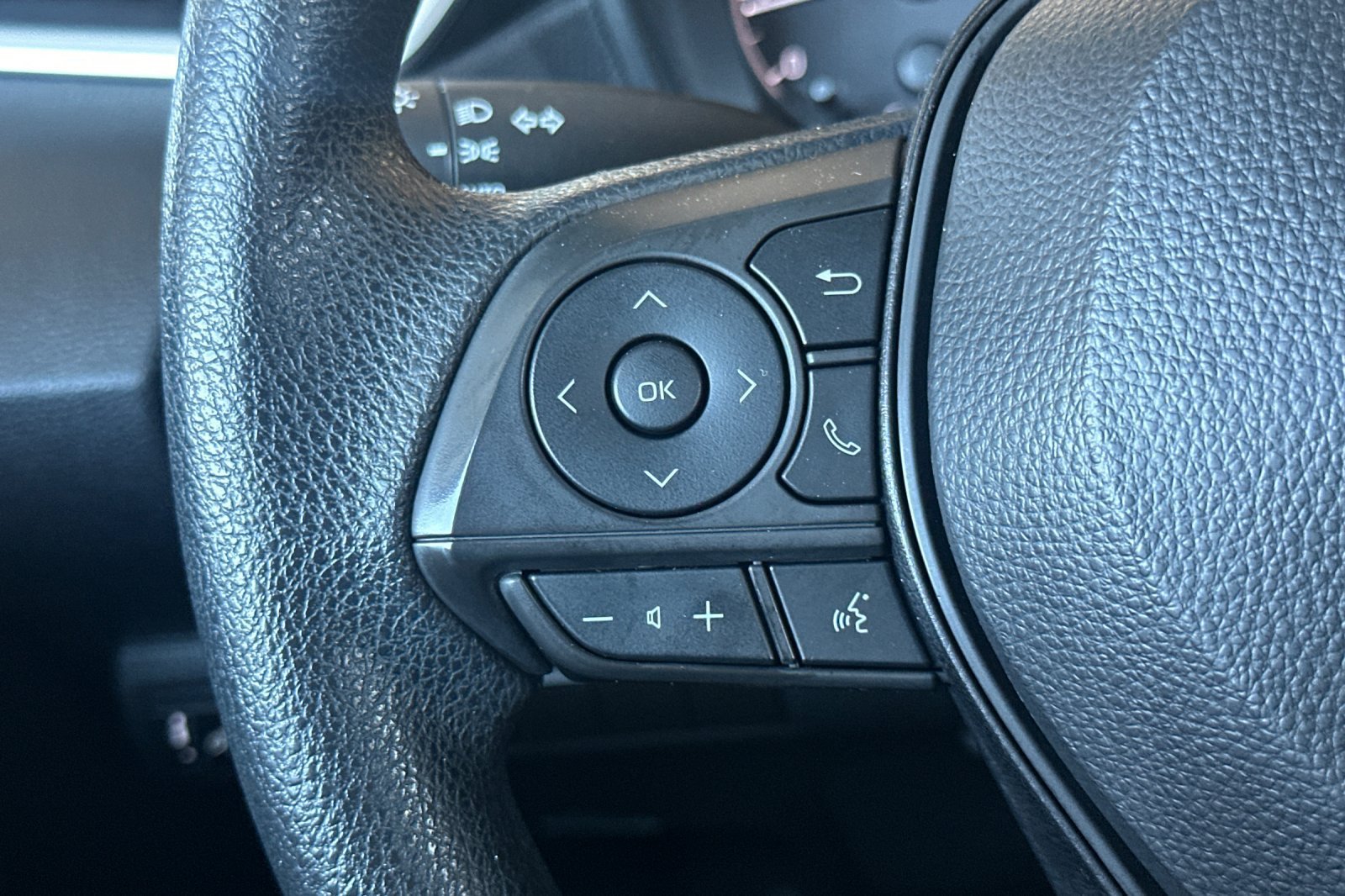 Certified 2024 Toyota Corolla LE FWD image 26