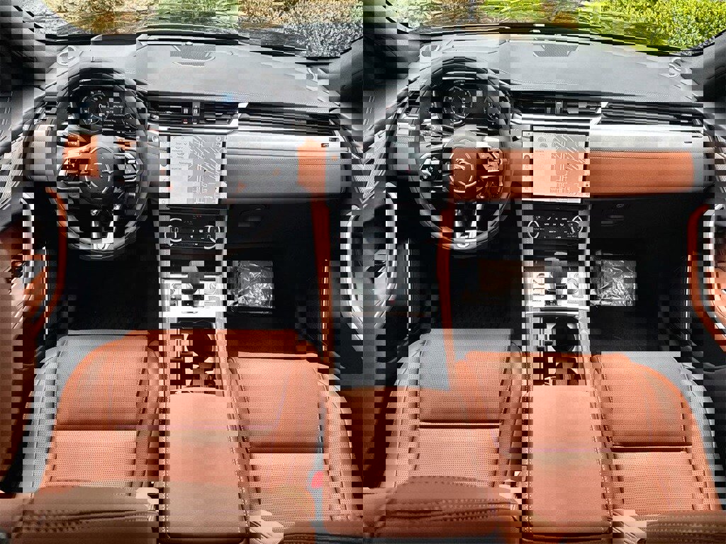 New 2026 Jaguar F-PACE R-Dynamic S image 12