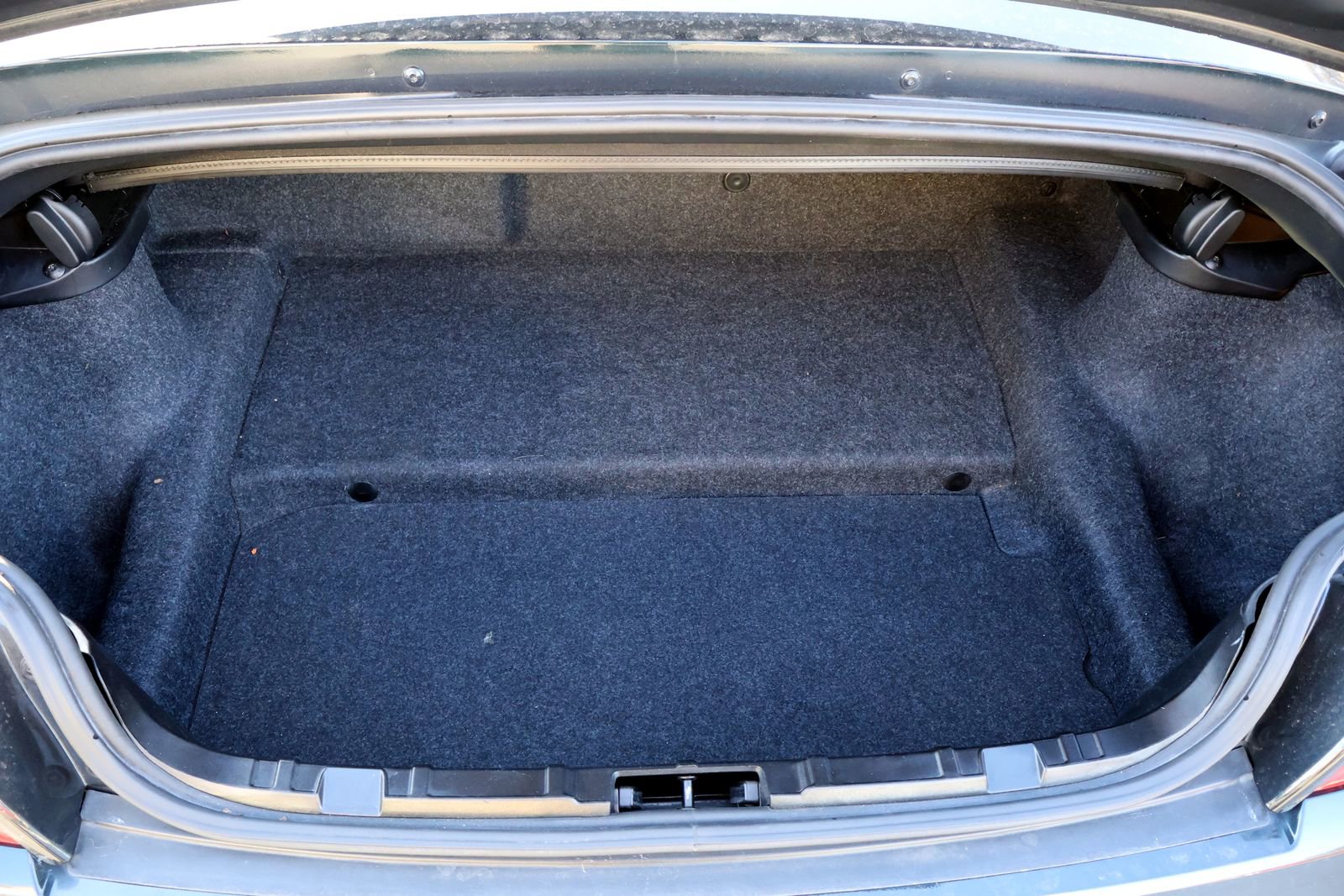 Used 2005 BMW Z4 2.5i image 21