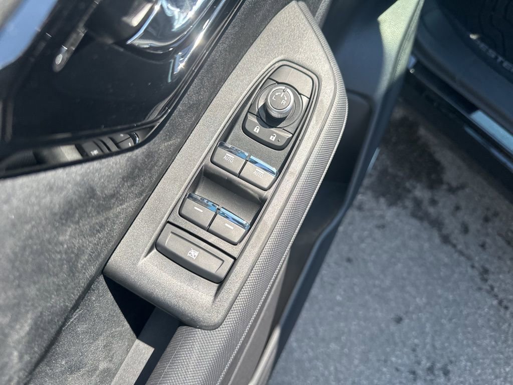 New 2026 Subaru Forester Touring AWD/4WD image 10