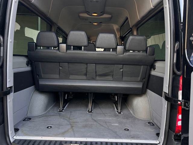 Used 2018 Mercedes-Benz Sprinter 2500 image 16