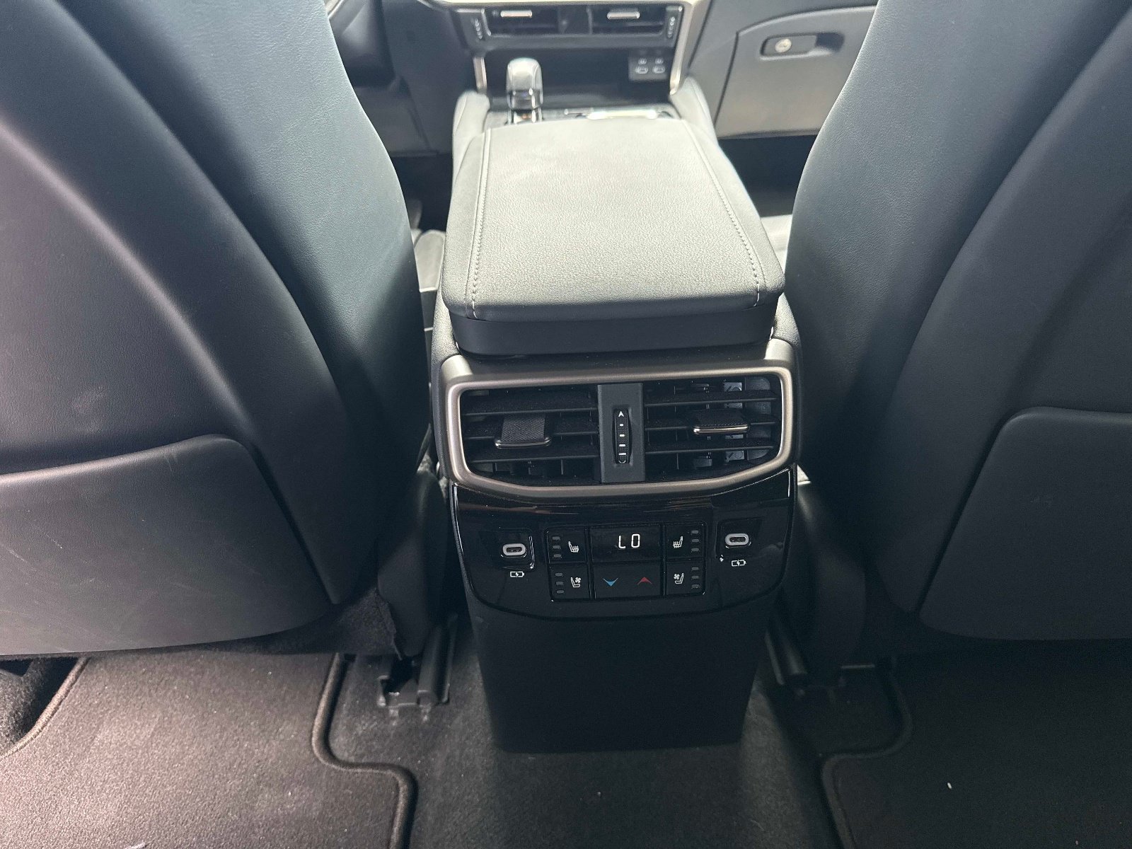 Used 2023 Lexus RX 350 FWD w/ Cold Area Package image 17