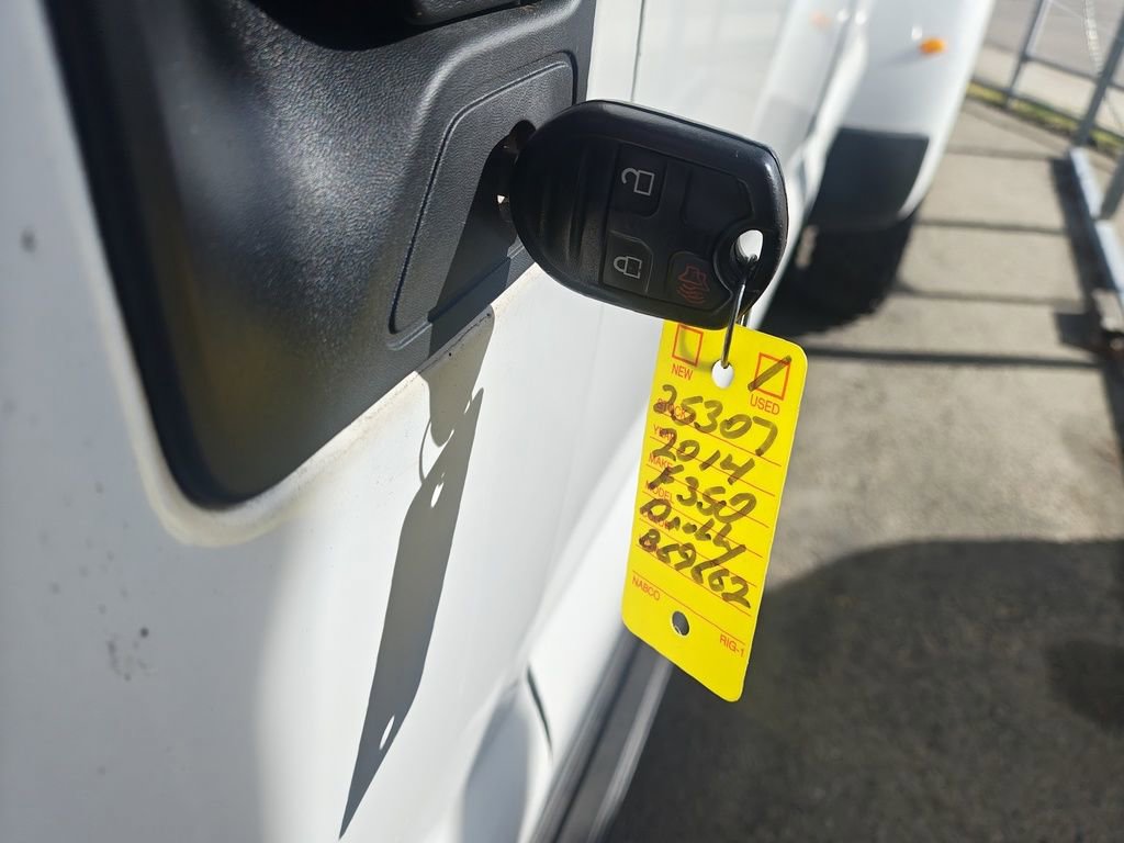 Used 2014 Ford F350 XL w/ Power Equipment Group image 5