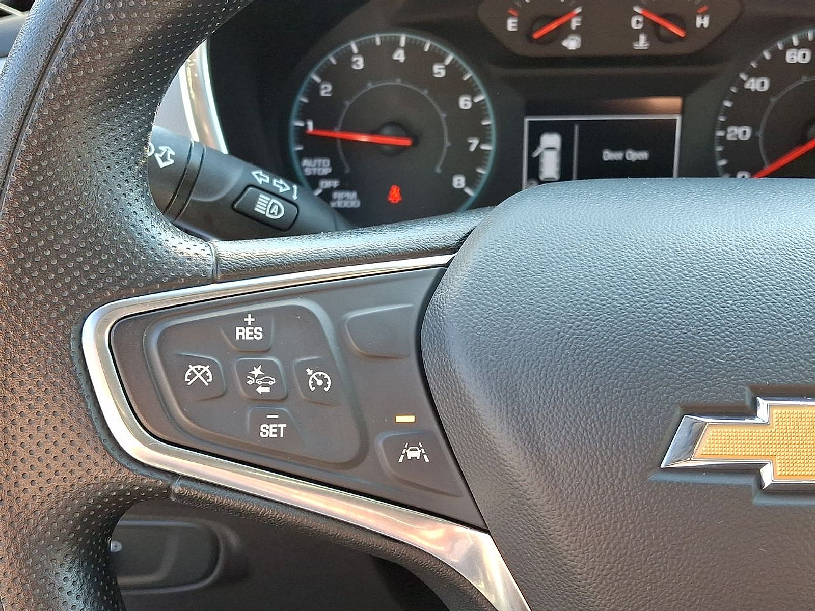 Certified 2024 Chevrolet Equinox LS FWD image 23