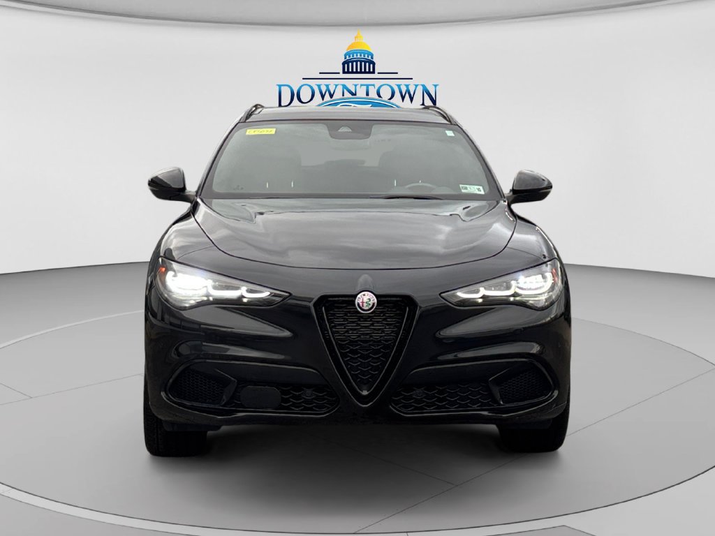 Used 2024 Alfa Romeo Stelvio Veloce AWD/4WD image 8