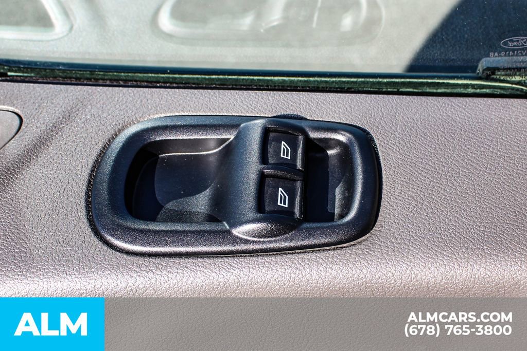 Used 2024 Ford Transit 350 XLT image 35