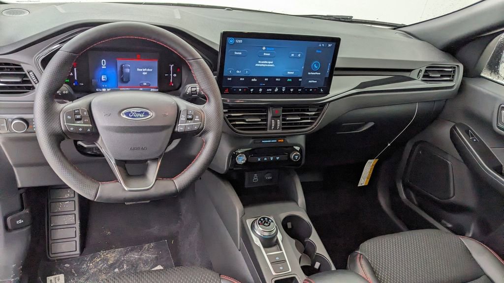New 2026 Ford Escape ST-Line w/ Tech Pack #1 image 4