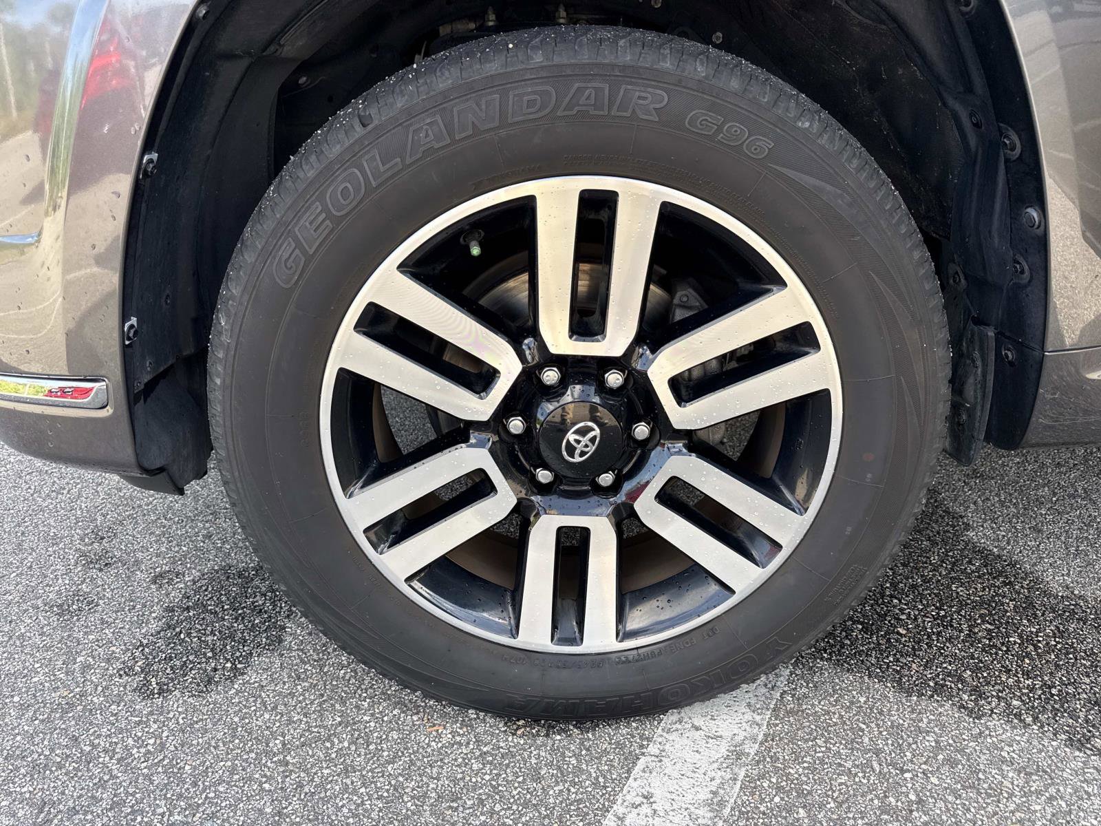 Used 2022 Toyota 4Runner Limited image 36