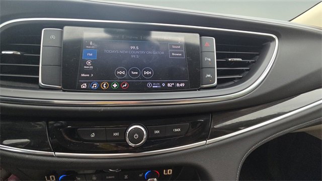 Used 2023 Buick Enclave Essence w/ Experience Buick Package image 10