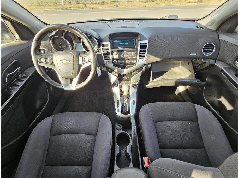 Used 2014 Chevrolet Cruze LT image 21