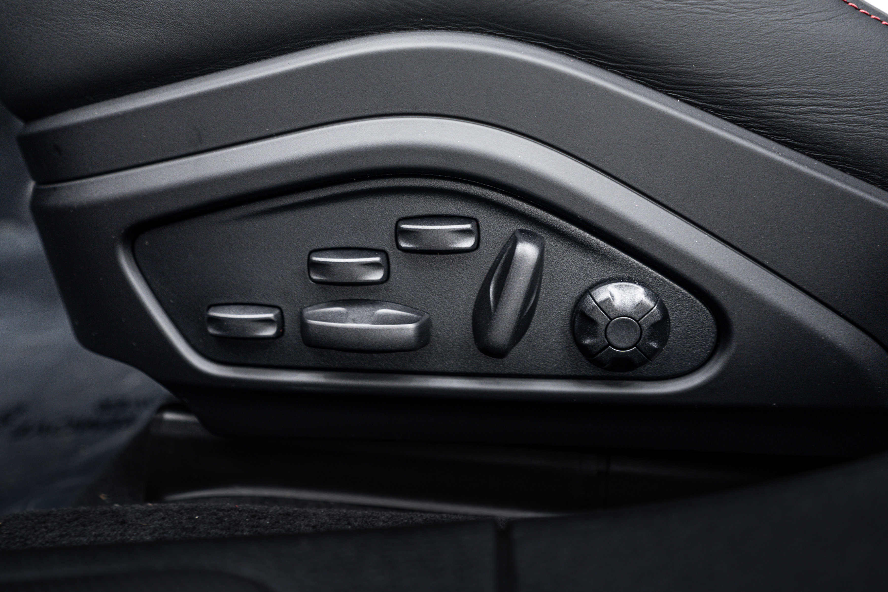 New 2026 Porsche Panamera GTS image 21